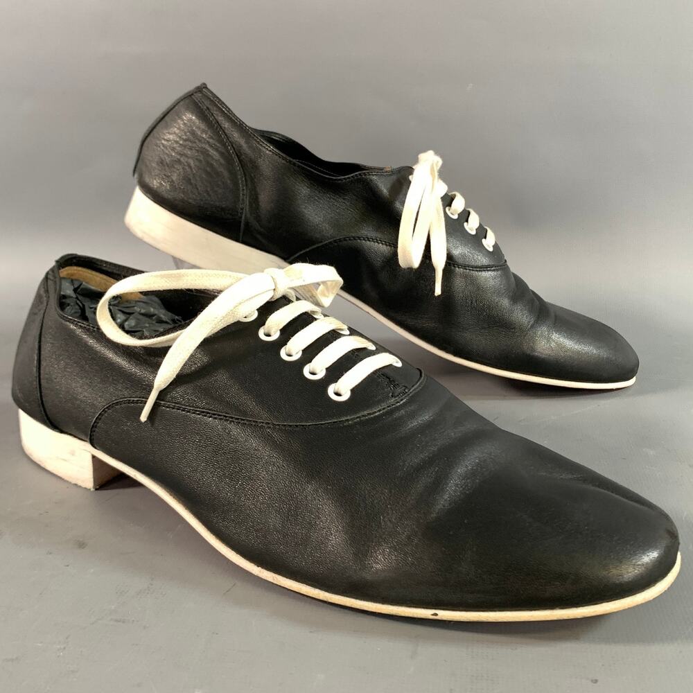 CHRISTIAN LOUBOUTIN Size 8.5 Black White Leather Low Top Lace Up Shoes